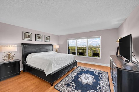 Condominio en alquiler en Fort Lauderdale, Florida, 2 dormitorios, 122.63 m2 № 2054459 - foto 14