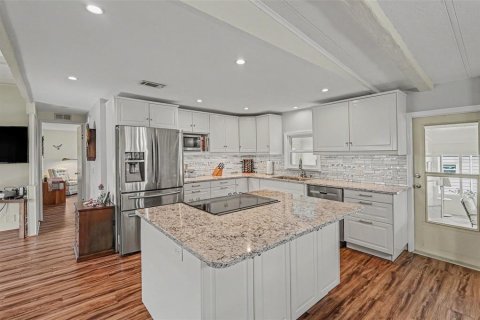 Copropriété à vendre à Zellwood, Floride: 2 chambres, 188.41 m2 № 2400899 - photo 14
