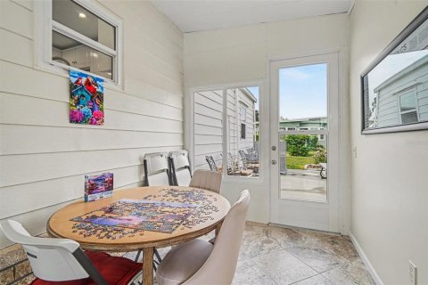 Copropriété à vendre à Zellwood, Floride: 2 chambres, 188.41 m2 № 2400899 - photo 13