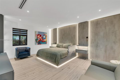 Villa ou maison à vendre à Miami, Floride: 3 chambres, 107.86 m2 № 2391942 - photo 25
