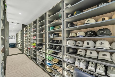 Villa ou maison à vendre à Miami, Floride: 3 chambres, 107.86 m2 № 2391942 - photo 29