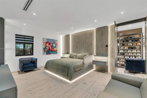 Villa ou maison à vendre à Miami, Floride: 3 chambres, 107.86 m2 № 2391942 - photo 26