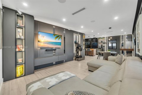 Villa ou maison à vendre à Miami, Floride: 3 chambres, 107.86 m2 № 2391942 - photo 23