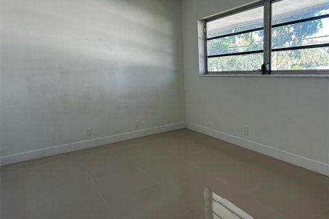 Copropriété à louer à Pompano Beach, Floride: 2 chambres, 88.91 m2 № 2154510 - photo 13