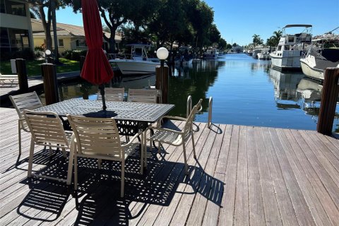 Copropriété à louer à Pompano Beach, Floride: 2 chambres, 88.91 m2 № 2154510 - photo 22