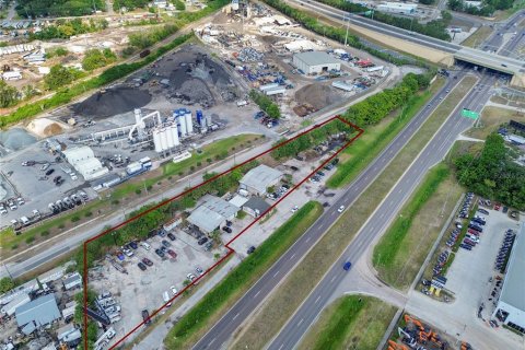 Immobilier commercial à vendre à Orlando, Floride: 746.66 m2 № 1659064 - photo 2