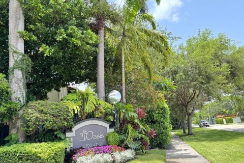 Townhouse in Miami, Florida 3 bedrooms, 125.33 sq.m. № 1775786 - photo 14