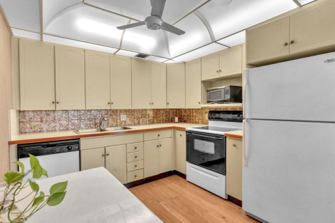 Купить кондоминиум в Дирфилд-Бич, Флорида 3 комнаты, 92.9м2, № 2250362 - фото 27