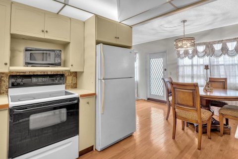 Купить кондоминиум в Дирфилд-Бич, Флорида 3 комнаты, 92.9м2, № 2250362 - фото 30