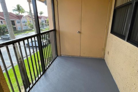 Снять в аренду кондоминиум в Майами, Флорида 1 спальня, 69.4м2, № 1955241 - фото 16