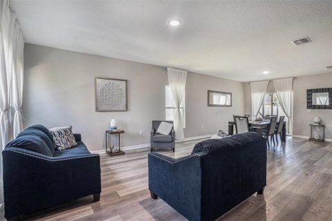 Casa en venta en Riverview, Florida, 5 dormitorios, 229.1 m2 № 1847811 - foto 5