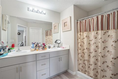 Casa en venta en Riverview, Florida, 5 dormitorios, 229.1 m2 № 1847811 - foto 14