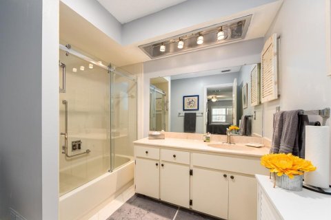 Casa en alquiler en Palm Harbor, Florida, 2 dormitorios, 114.27 m2 № 1914640 - foto 13