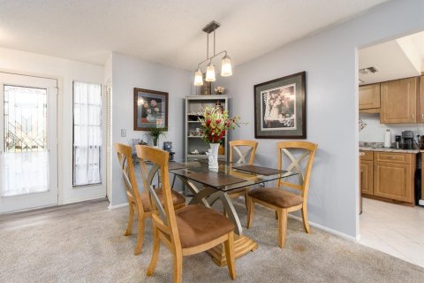 Casa en alquiler en Palm Harbor, Florida, 2 dormitorios, 114.27 m2 № 1914640 - foto 6