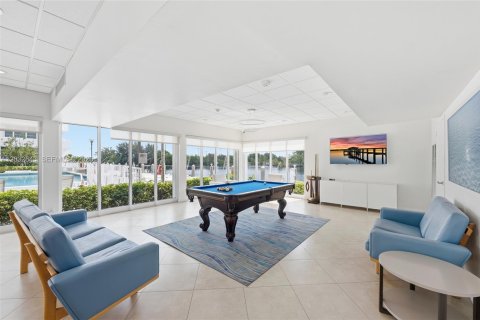 Condominio en alquiler en Fort Lauderdale, Florida, 2 dormitorios, 124.86 m2 № 2077450 - foto 22