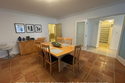 Condo in Fort Lauderdale, Florida, 2 bedrooms  № 2003010 - photo 4