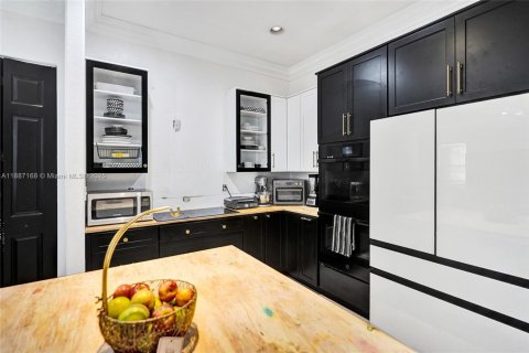 Купить виллу или дом в Бойнтон-Бич, Флорида 3 спальни, 316.61м2, № 1956012 - фото 14