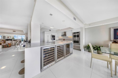 Купить кондоминиум в Авентура, Флорида 4 спальни, 327.39м2, № 1692581 - фото 21