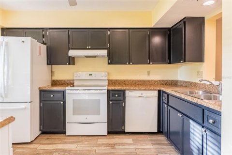 Condominio en venta en Palm Harbor, Florida, 2 dormitorios, 114.27 m2 № 1902425 - foto 5