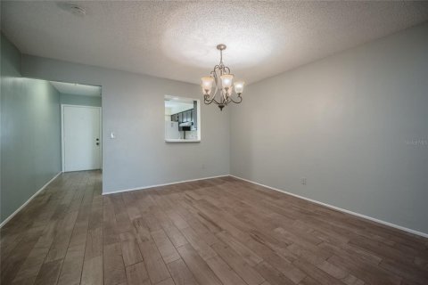 Condominio en venta en Palm Harbor, Florida, 2 dormitorios, 114.27 m2 № 1902425 - foto 9