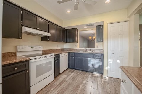 Condominio en venta en Palm Harbor, Florida, 2 dormitorios, 114.27 m2 № 1902425 - foto 4