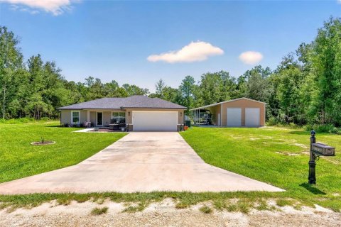 Casa en Dunnellon, Florida 3 dormitorios, 144.65 m2 № 2369214
