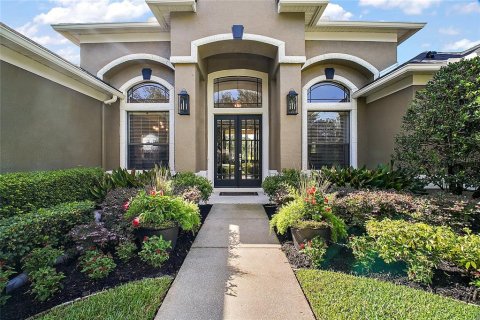 House in Winter Springs, Florida 4 bedrooms, 239.13 sq.m. № 1835044 - photo 2