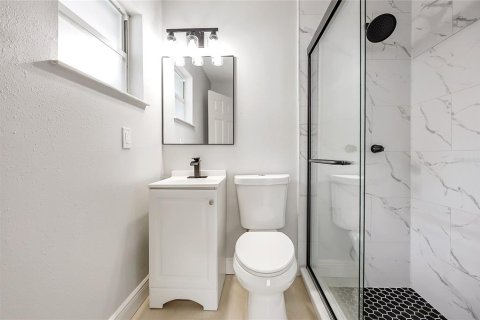 Villa ou maison à vendre à Melbourne, Floride: 3 chambres, 118.17 m2 № 2406702 - photo 18