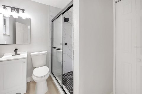 Villa ou maison à vendre à Melbourne, Floride: 3 chambres, 118.17 m2 № 2406702 - photo 17