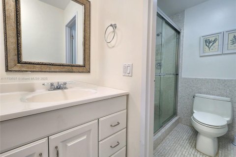 Copropriété à louer à Hollywood, Floride: 2 chambres, 104.05 m2 № 1937019 - photo 12