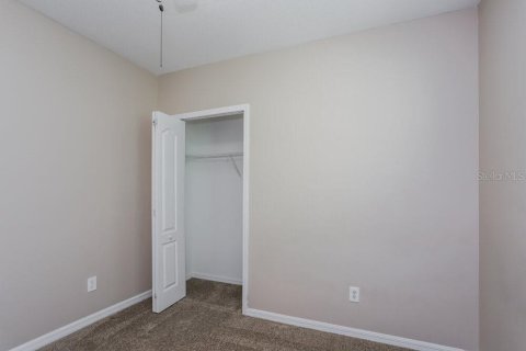 Villa ou maison à louer à Apollo Beach, Floride: 4 chambres, 119.1 m2 № 1905096 - photo 10