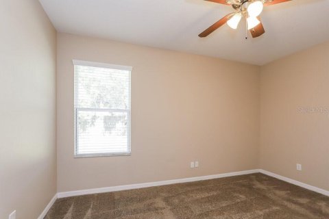 Villa ou maison à louer à Apollo Beach, Floride: 4 chambres, 119.1 m2 № 1905096 - photo 5