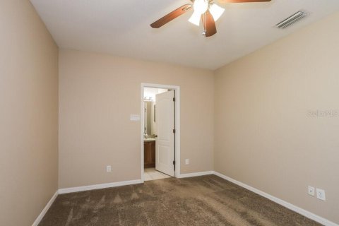 Villa ou maison à louer à Apollo Beach, Floride: 4 chambres, 119.1 m2 № 1905096 - photo 4