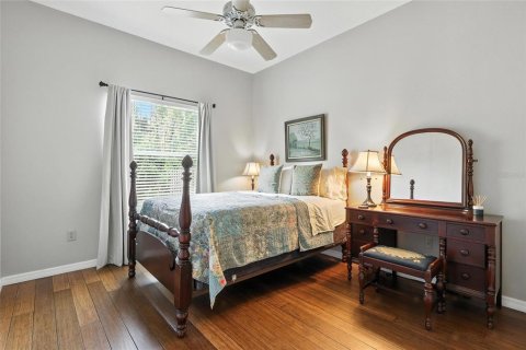House in Tampa, Florida 3 bedrooms, 188.5 sq.m. № 1884426 - photo 19