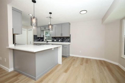 Casa en venta en Maitland, Florida, 3 dormitorios, 107.21 m2 № 2312360 - foto 16