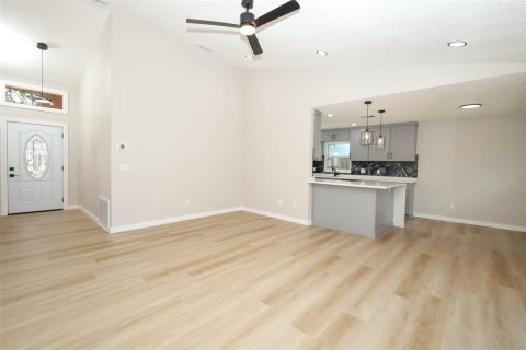 Casa en venta en Maitland, Florida, 3 dormitorios, 107.21 m2 № 2312360 - foto 13
