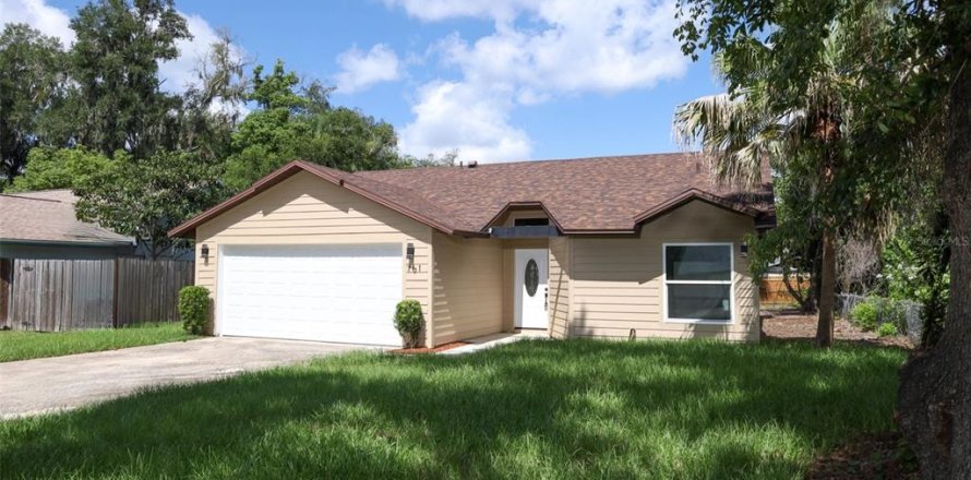Casa en Maitland, Florida 3 dormitorios, 107.21 m2 № 2312360