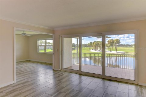 Condominio en alquiler en Sarasota, Florida, 2 dormitorios, 103.86 m2 № 1816814 - foto 13