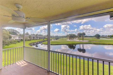 Condominio en alquiler en Sarasota, Florida, 2 dormitorios, 103.86 m2 № 1816814 - foto 3
