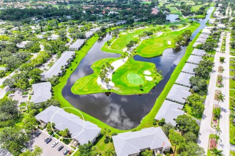 Condominio en alquiler en Sarasota, Florida, 2 dormitorios, 103.86 m2 № 1816814 - foto 2