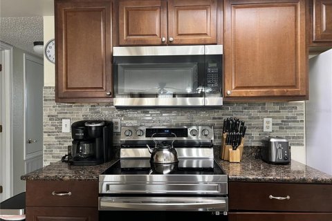 Condo in Kissimmee, Florida, 3 bedrooms  № 1549414 - photo 8