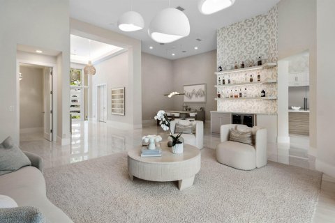 House in Boca Raton, Florida 5 bedrooms, 350.06 sq.m. № 2251537 - photo 11