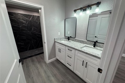 Casa en venta en Lake Wales, Florida, 8 dormitorios, 191.19 m2 № 1902451 - foto 8