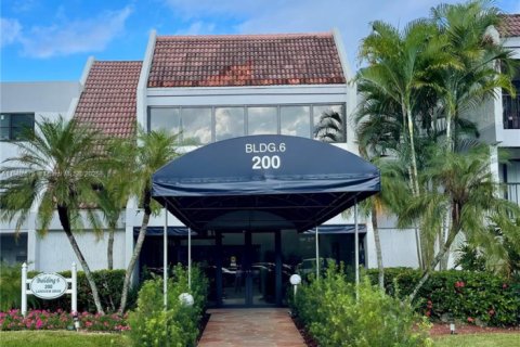 Apartamento en alquiler en Weston, Florida, 2 dormitorios, 102.75 m2 № 1953061 - foto 3