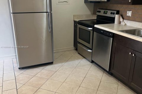 Condominio en alquiler en West Palm Beach, Florida, 1 dormitorio, 58.25 m2 № 2035809 - foto 11