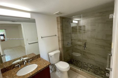 Copropriété à vendre à Plantation, Floride: 2 chambres № 2011571 - photo 13