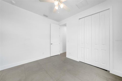 Casa en venta en Port Charlotte, Florida, 3 dormitorios, 155.15 m2 № 1339330 - foto 30