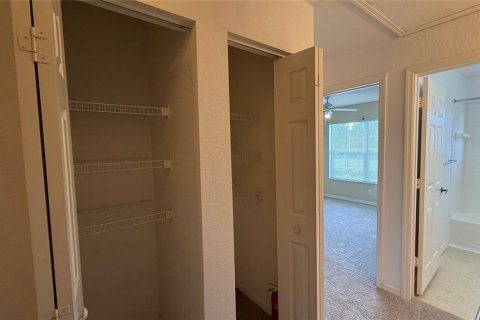 Condominio en alquiler en Kissimmee, Florida, 4 dormitorios, 136.57 m2 № 1736414 - foto 25
