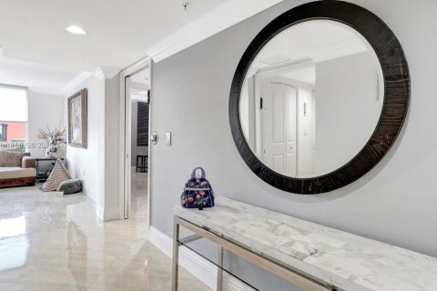 Купить кондоминиум в Форт-Лодердейл, Флорида 2 спальни, 120.59м2, № 1967568 - фото 21