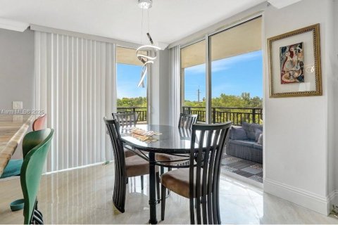 Купить кондоминиум в Форт-Лодердейл, Флорида 2 спальни, 120.59м2, № 1967568 - фото 20